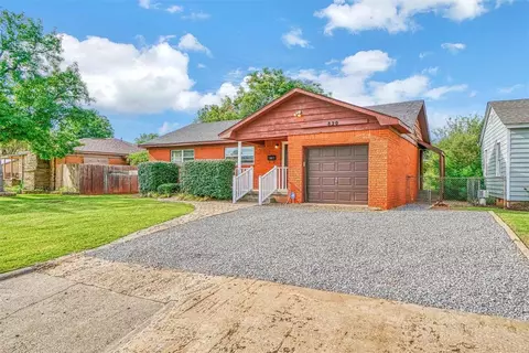 820 E Sycamore Ave, Altus, OK 73521 photo 4