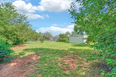 820 E Sycamore Ave, Altus, OK 73521 photo 26