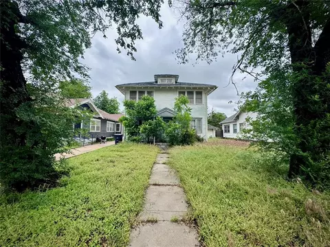 2012 W Cherokee Ave, Enid, OK 73703