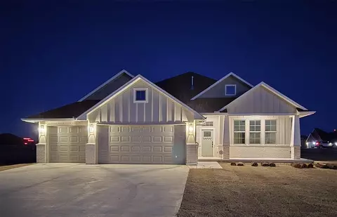 1402 Buckhorn Pl, Tuttle, OK 73089 photo 2
