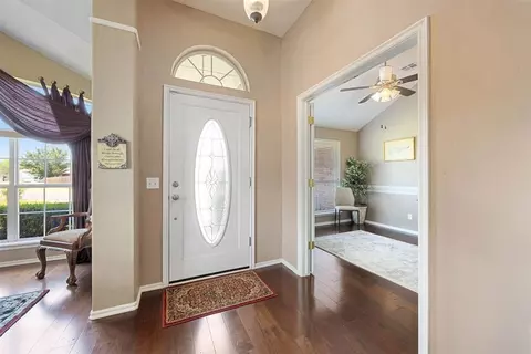 2104 Fair Meadow Dr, Edmond, OK 73003 photo 5