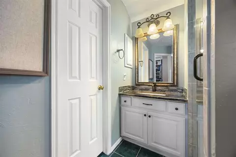 2104 Fair Meadow Dr, Edmond, OK 73003 photo 36