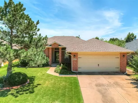 2608 NW 161st St, Edmond, OK 73013