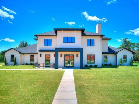 18333 Chelsea Cir, Newalla, OK 74857