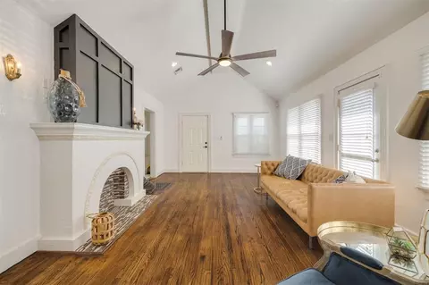2704 NW 18th St, Oklahoma City, OK 73107