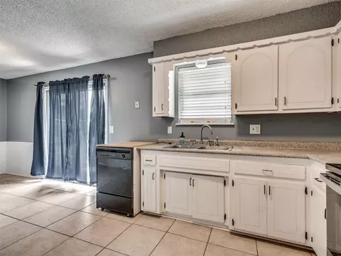 125 Folsom Dr, Mcloud, OK 74851 photo 9