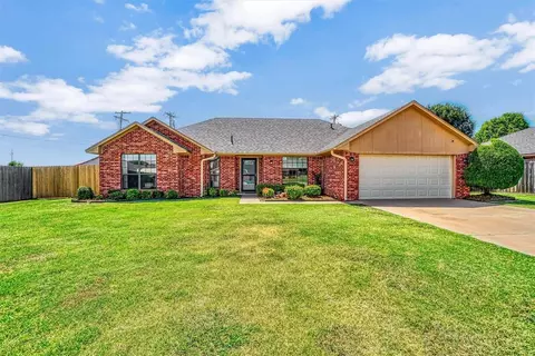 3201 Quail Cir, Altus, OK 73521