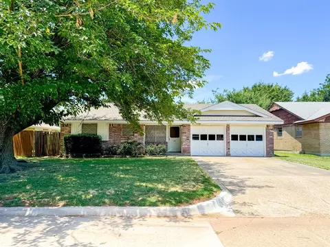 1032 Montgomery Cir, Norman, OK 73071