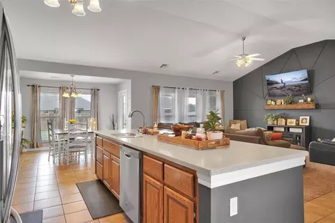 3112 White Tail Dr, Altus, OK 73521 photo 11