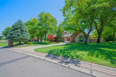 4008 Calm Waters Way, Edmond, OK 73034