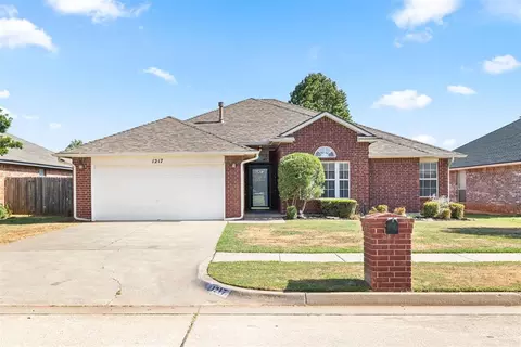 1217 Twilight Ter, Yukon, OK 73099
