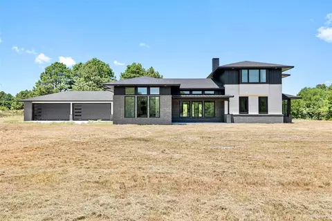 15301 Box Rd, Lexington, OK 73051