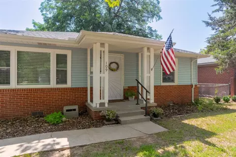 109 S Sherry Ave, Norman, OK 73069