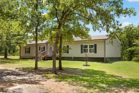 21 Mustang Rd, Mcloud, OK 74851