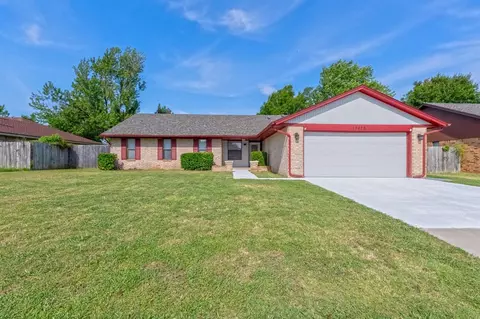 11613 Shasta Ln, Oklahoma City, OK 73162