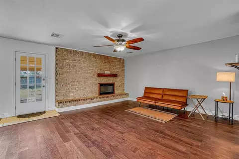 1108 S Trail Dr, Altus, OK 73521 photo 7