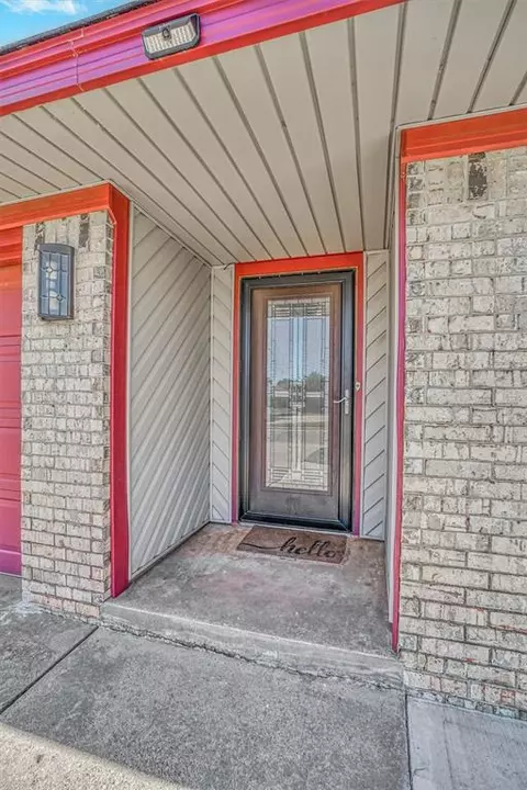 1108 S Trail Dr, Altus, OK 73521 photo 5