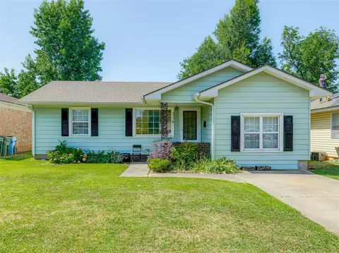 316 W Hurd St, Edmond, OK 73003