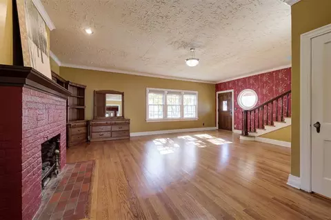 129 E Acres St, Norman, OK 73069 photo 8