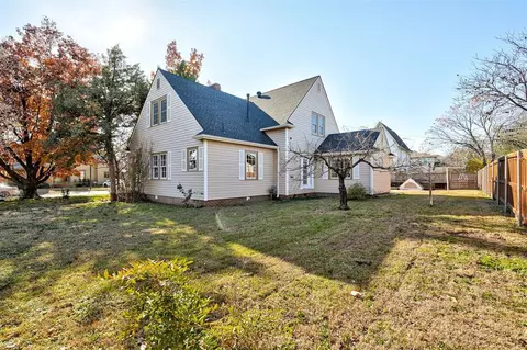 129 E Acres St, Norman, OK 73069 photo 40