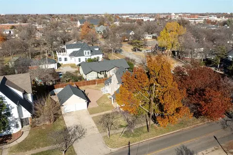 129 E Acres St, Norman, OK 73069 photo 46