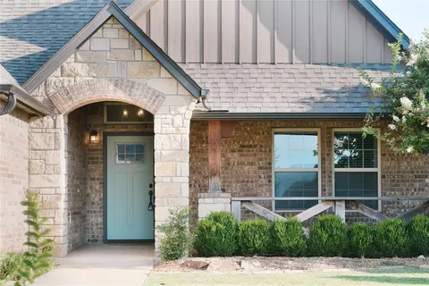 5301 NW 162nd Ter, Edmond, OK 73013