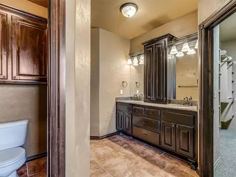 2517 SE 12th St, Moore, OK 73160 photo 16