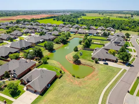 2517 SE 12th St, Moore, OK 73160 photo 37