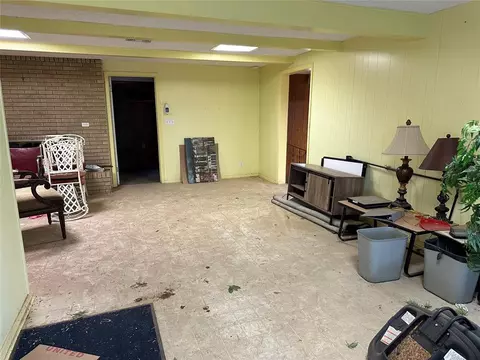 1132 Maple St, Altus, OK 73521 photo 6