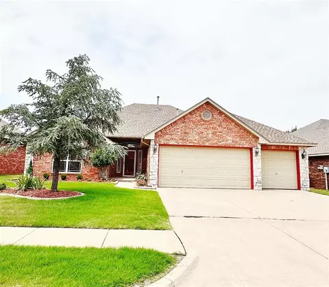 13809 Agate Dr, Yukon, OK 73099
