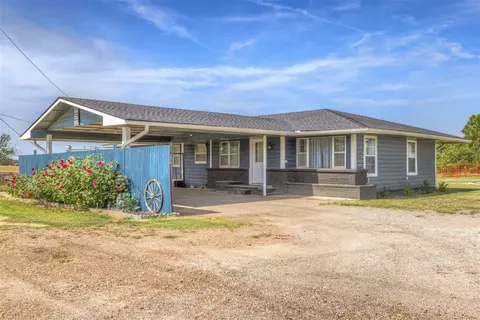 106085 N Highway 48 Hwy, Okemah, OK 74859