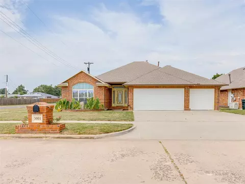 5001 Gina Cir, Del City, OK 73115