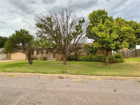 1003 S Third St, Cheyenne, OK 73628 photo 2