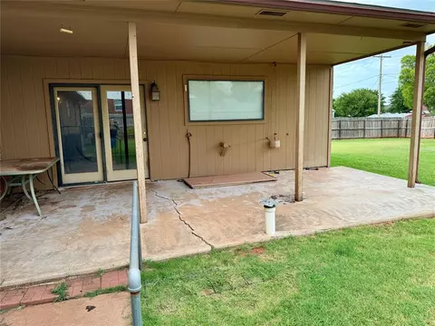1003 S Third St, Cheyenne, OK 73628 photo 10