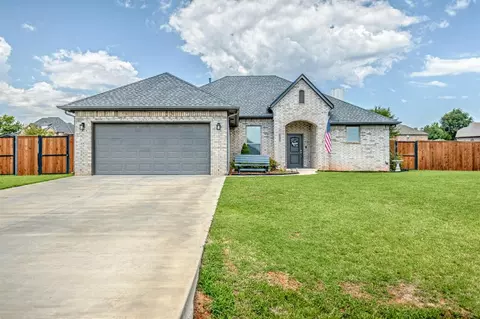 3689 King Arthur Ct, Newcastle, OK 73065