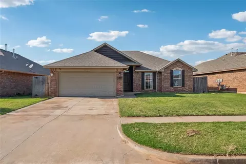 10641 SW 34th Ter, Yukon, OK 73099