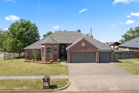 9353 SW 21st St, Oklahoma City, OK 73128