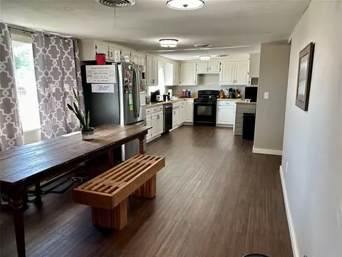 115 S 12th St, Thomas, OK 73669 photo 4