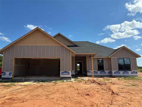205 Outlander Way, Shawnee, OK 74804