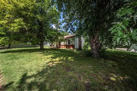 3913 SE 25th St, Del City, OK 73115