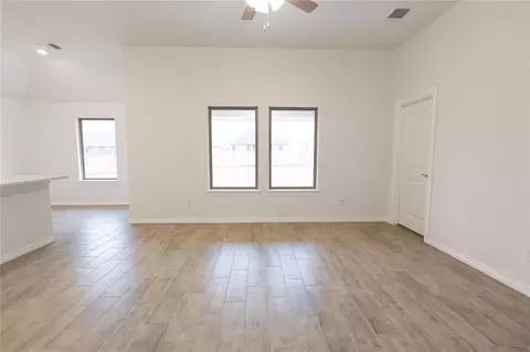 3012 Piper St, Moore, OK 73160 photo 6
