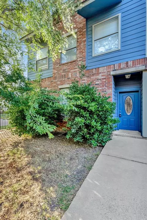 2165 Houston Ave, Norman, OK 73071