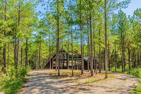 436 Hochapine Trl, Broken Bow, OK 74728