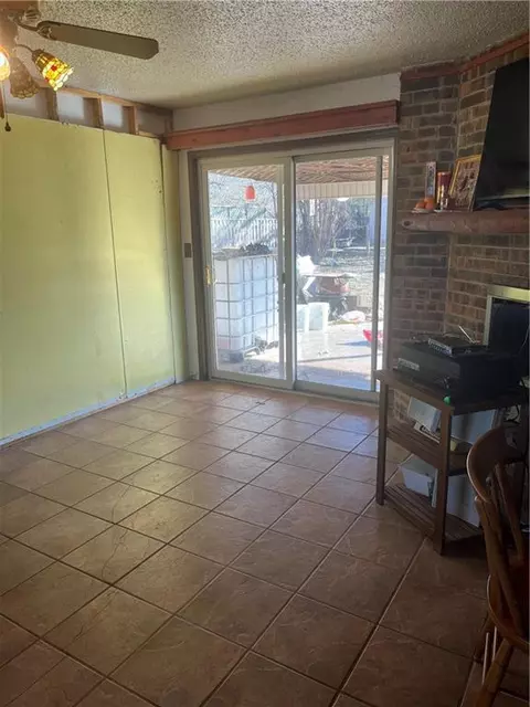 2612 E Osage Rd, Marlow, OK 73055 photo 2