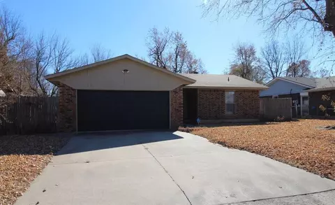 3904 N Shadybrook Dr, Oklahoma City, OK 73110