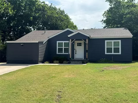 1208 Denson Dr, Pauls Valley, OK 73075