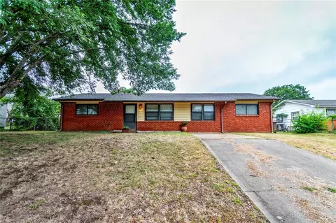 720 N Park Ave, Stroud, OK 74079