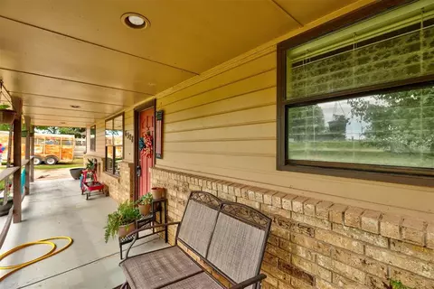 6328 Futurity Dr, Harrah, OK 73045 photo 3