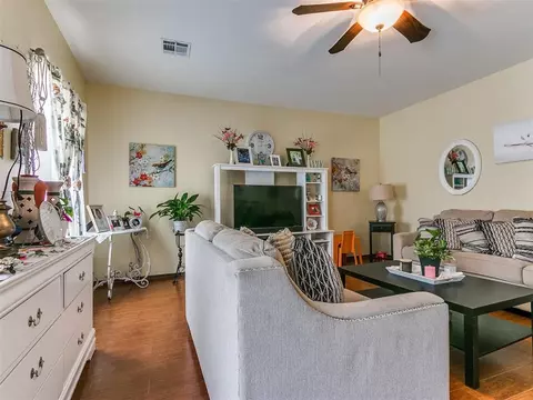 1012 Eagle Dr, Moore, OK 73160 photo 8