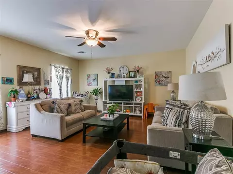1012 Eagle Dr, Moore, OK 73160 photo 7